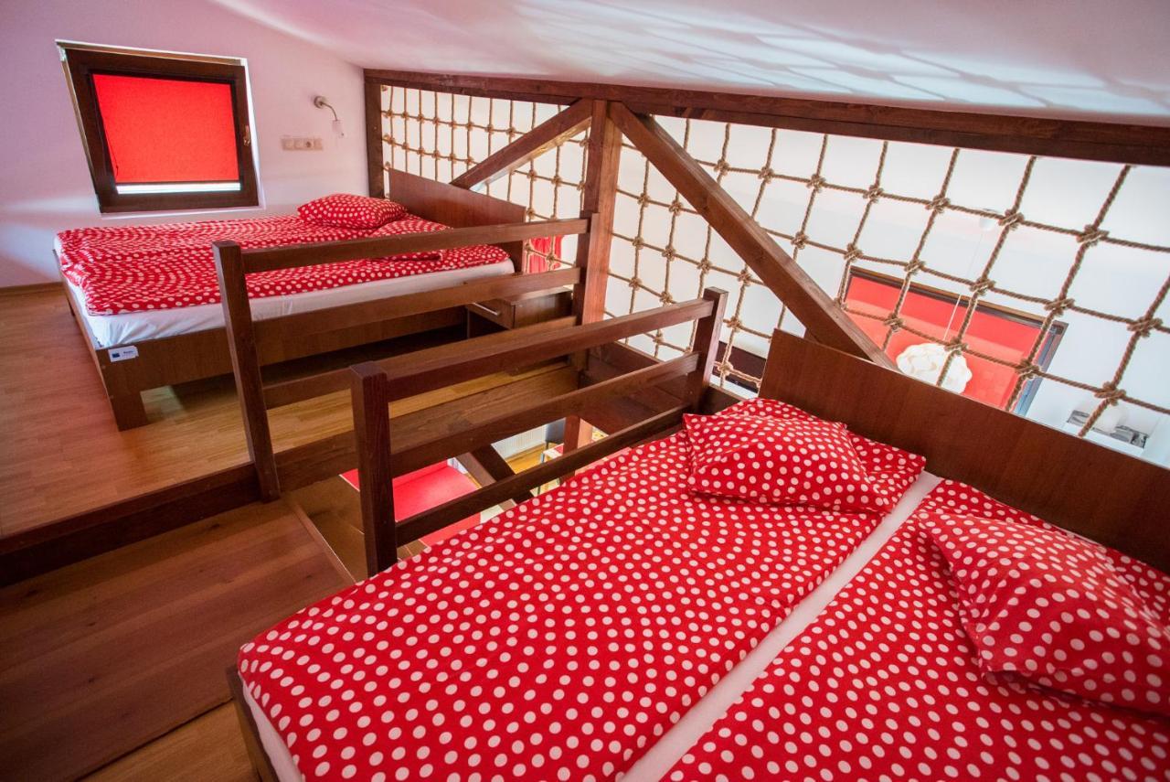 Bed and Breakfast Horizont Panzio Одорхею-Секуйеск Экстерьер фото